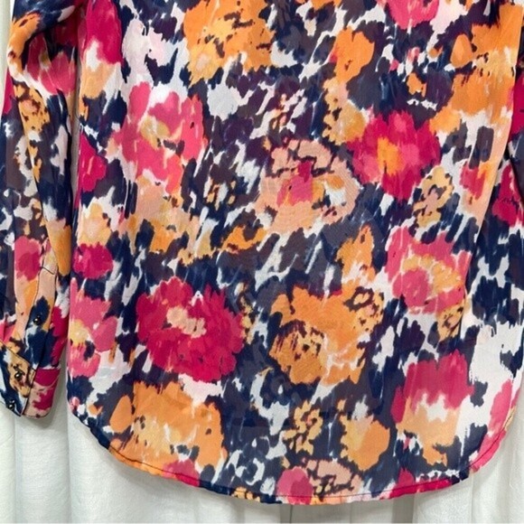 Liz Claiborne Watercolor Floral Abstract Long Sleeve Blouse Size Small - Picture 7 of 14